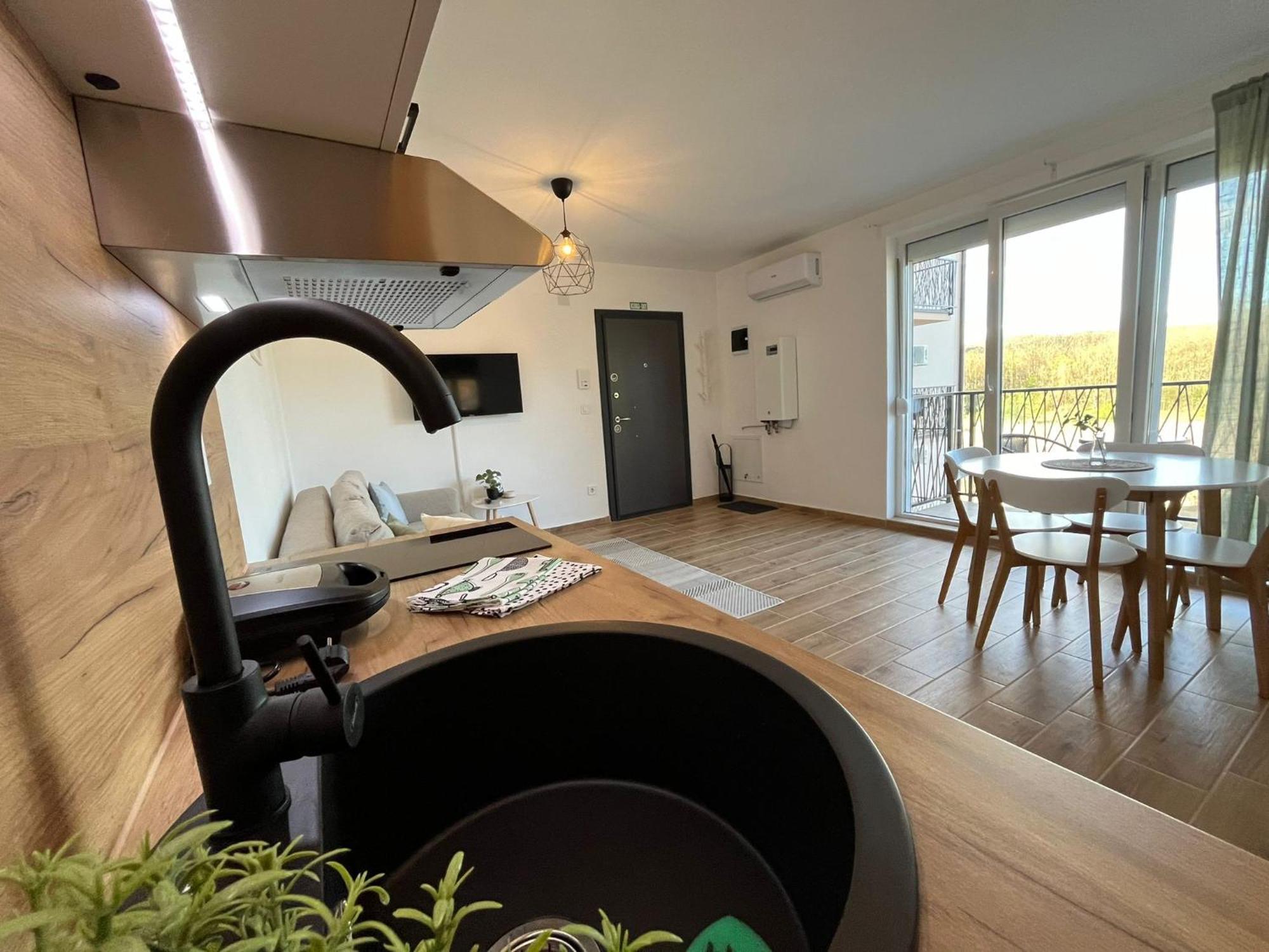 Apartmani Zivkovic Veliko Gradište Exteriör bild